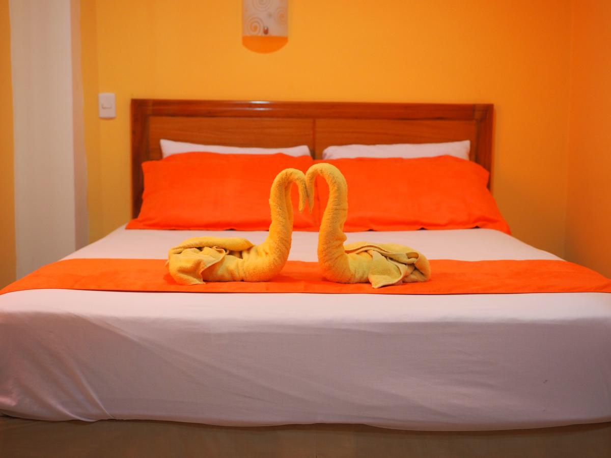 Hostal Espana Puerto Ayora  Exterior foto