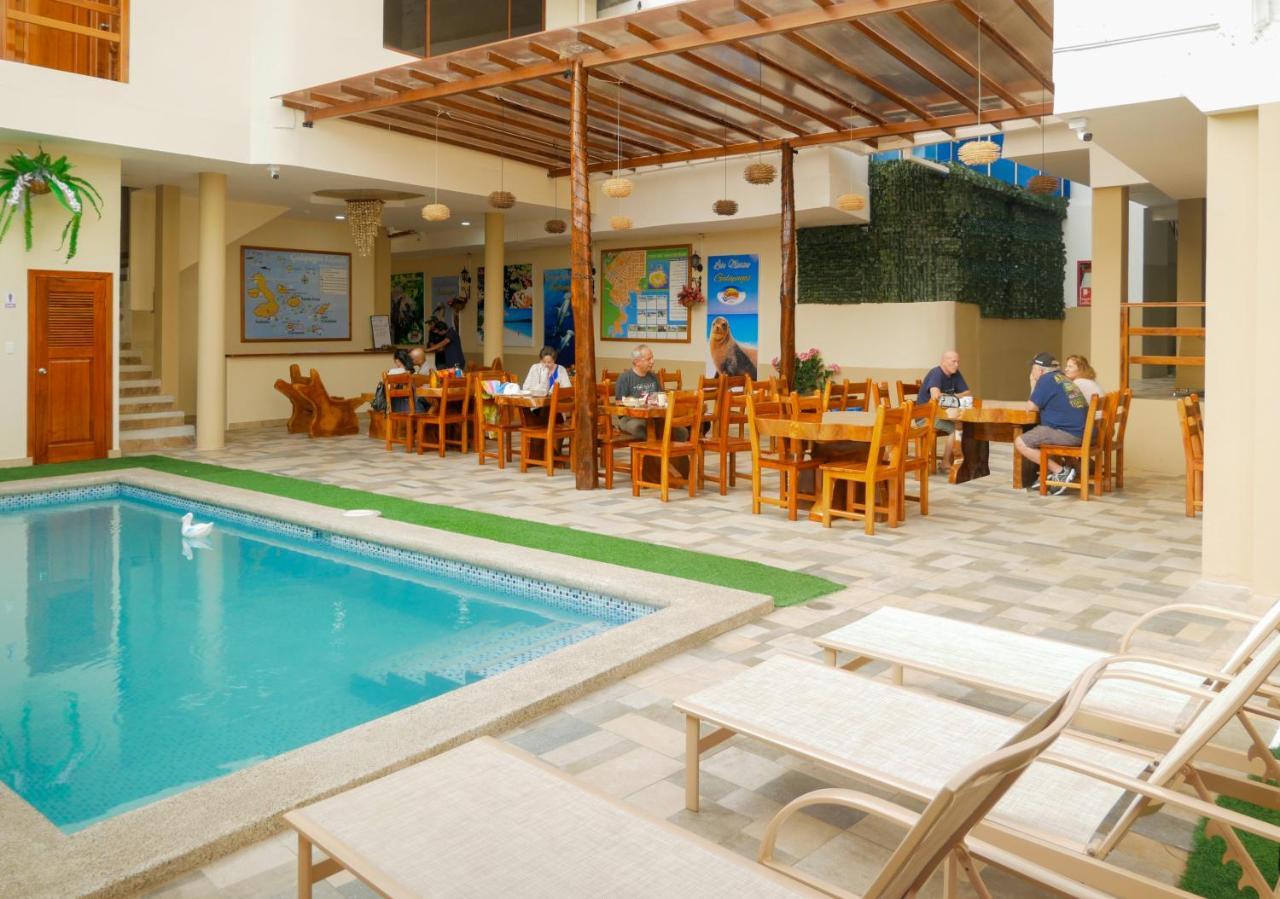 Hostal Espana Puerto Ayora  Exterior foto